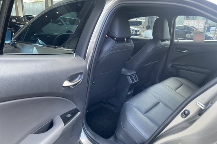Used Lexus UX New Energy 2020 300e Pure·Joy Edition Interior 7