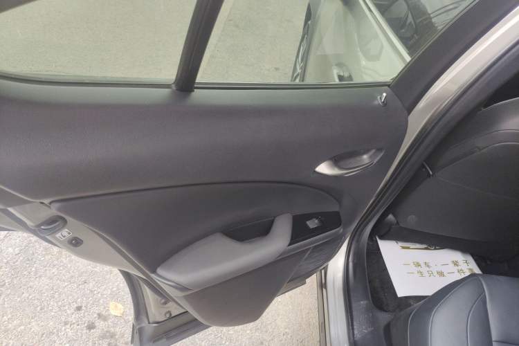 Used Lexus UX New Energy 2020 300e Pure·Joy Edition Interior 8