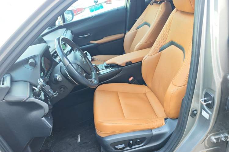 Used Lexus UX New Energy 2020 300e Pure·Joy Edition Left Front Seat