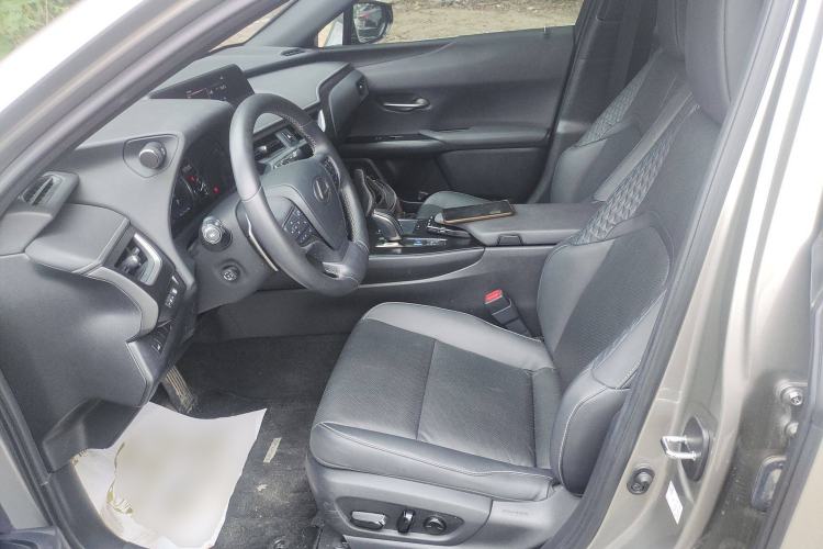 Used Lexus UX New Energy 2020 300e Pure·Joy Edition Left Front Seat