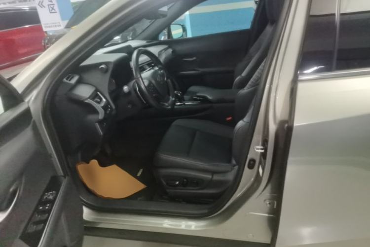Used Lexus UX New Energy 2020 300e Pure·Enjoy Edition Left Front Seat