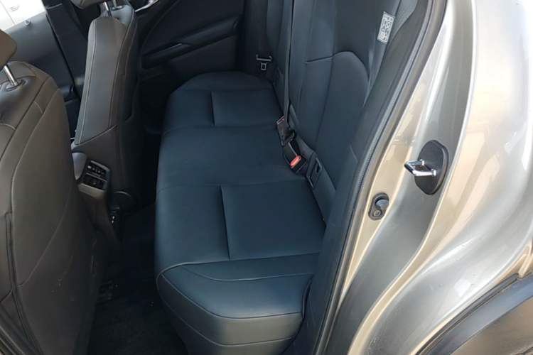 Used Lexus UX New Energy 2020 300e Pure·Enjoy Edition Left Rear Seat