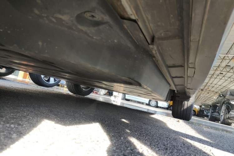 Used Lexus UX New Energy 2020 300e Pure·Enjoy Edition Left Side Sill