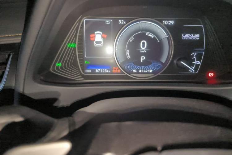 Used Lexus UX New Energy 2020 300e Pure·Joy Edition Odometer Close Up