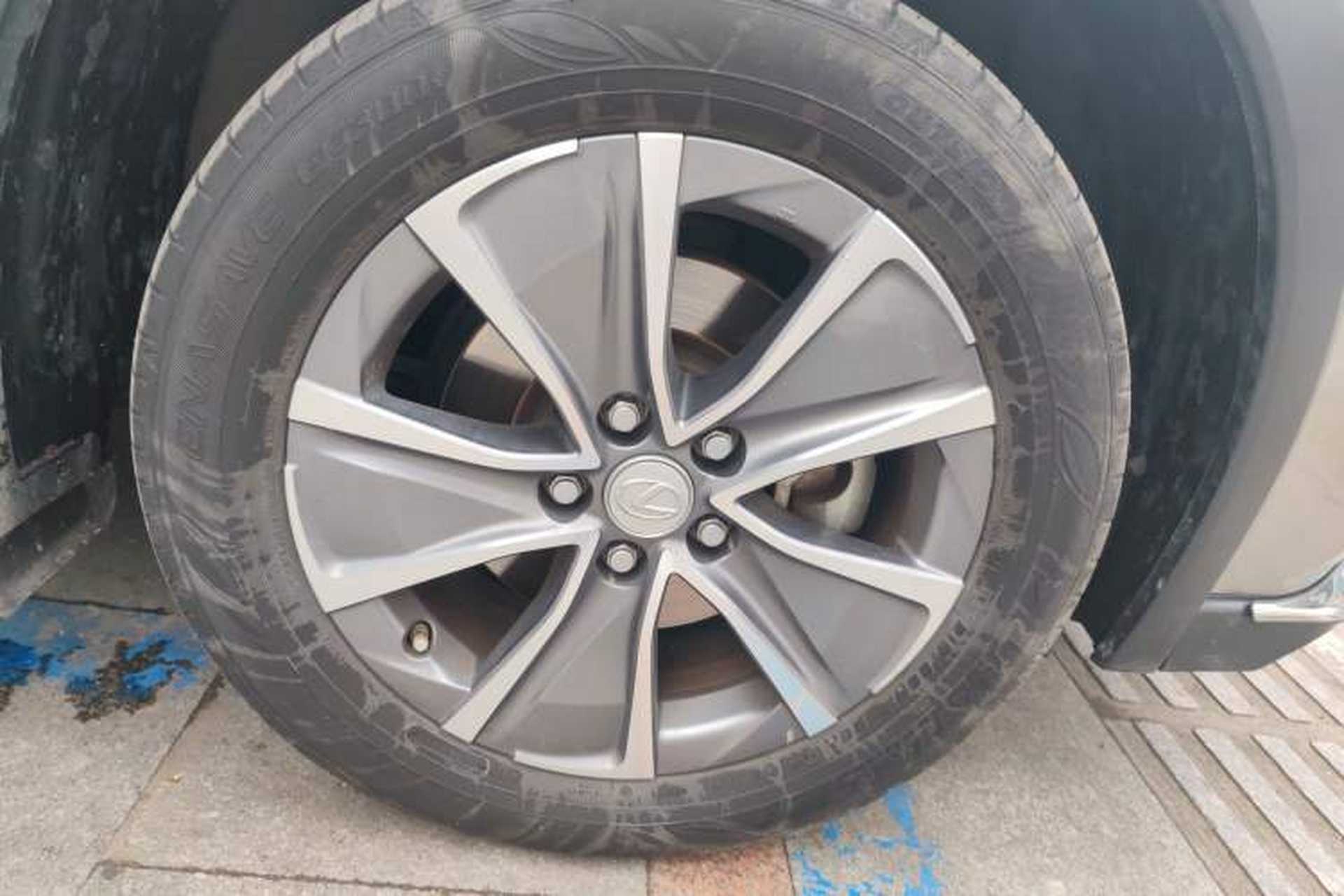 Used Lexus UX New Energy 2020 300e Pure·Joy Edition Right Front Wheel Hub