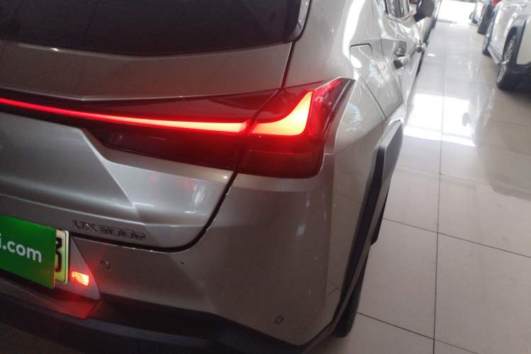 Used Lexus UX New Energy 2020 300e Pure·Joy Edition Right Rear Taillight