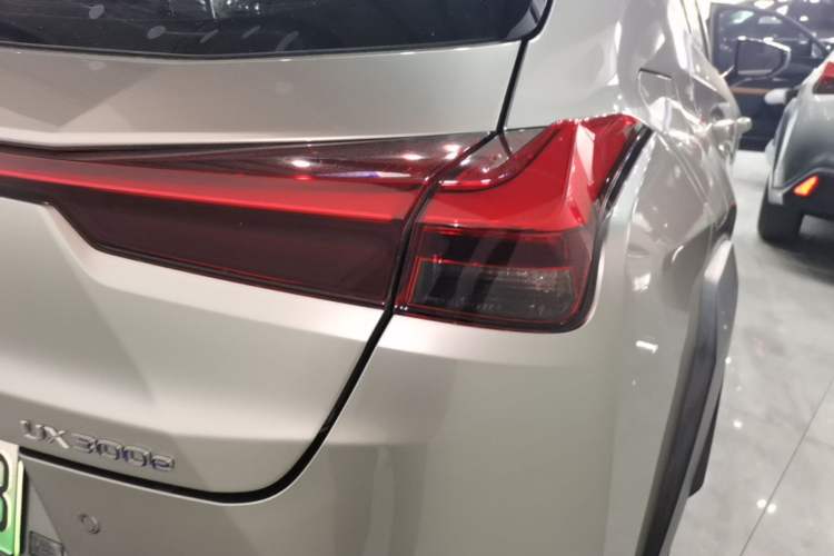 Used Lexus UX New Energy 2020 300e Pure·Joy Edition Right Rear Taillight