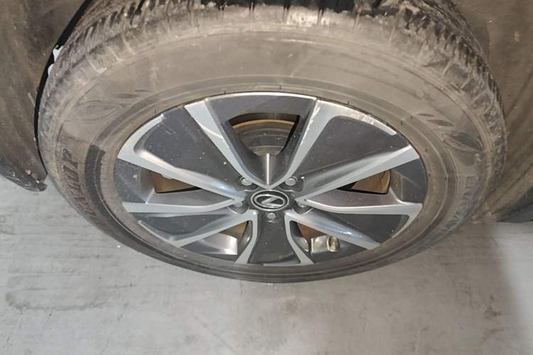 Used Lexus UX New Energy 2020 300e Pure·Joy Edition Right Rear Wheel Hub