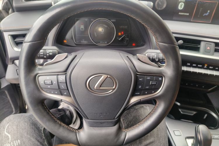 Used Lexus UX New Energy 2020 300e Pure·Joy Edition Steering Wheel