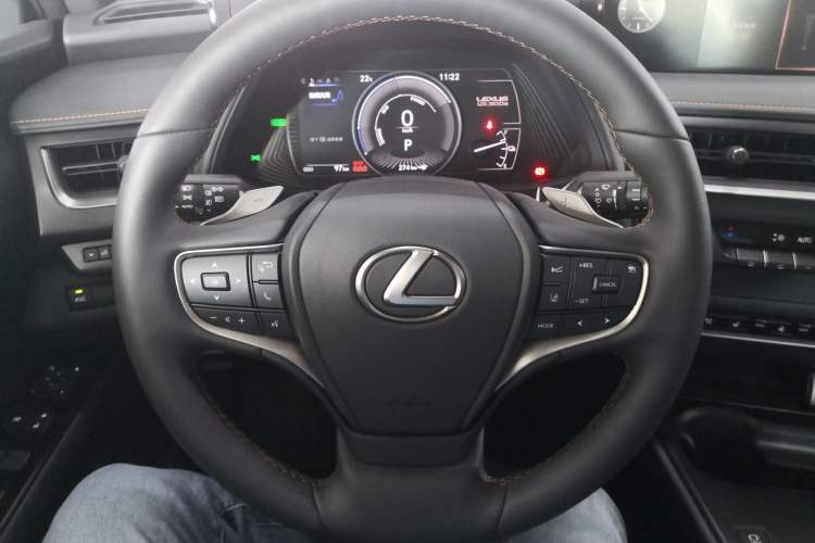 Used Lexus UX New Energy 2020 300e Pure·Joy Edition Steering Wheel