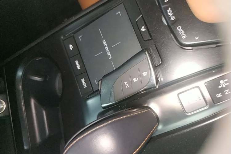 Used Lexus UX New Energy 2020 300e Pure·Joy Edition Vehicle Key