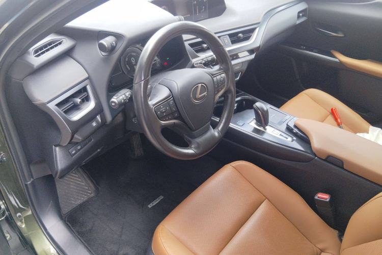 Used Lexus UX New Energy 2020 300e Pure·Enjoy Edition Center Console