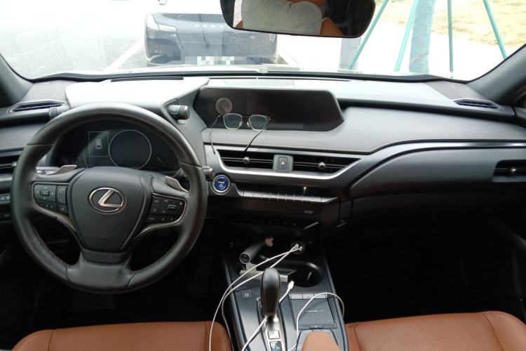 Used Lexus UX New Energy 2020 300e Pure·Enjoy Edition Center Console