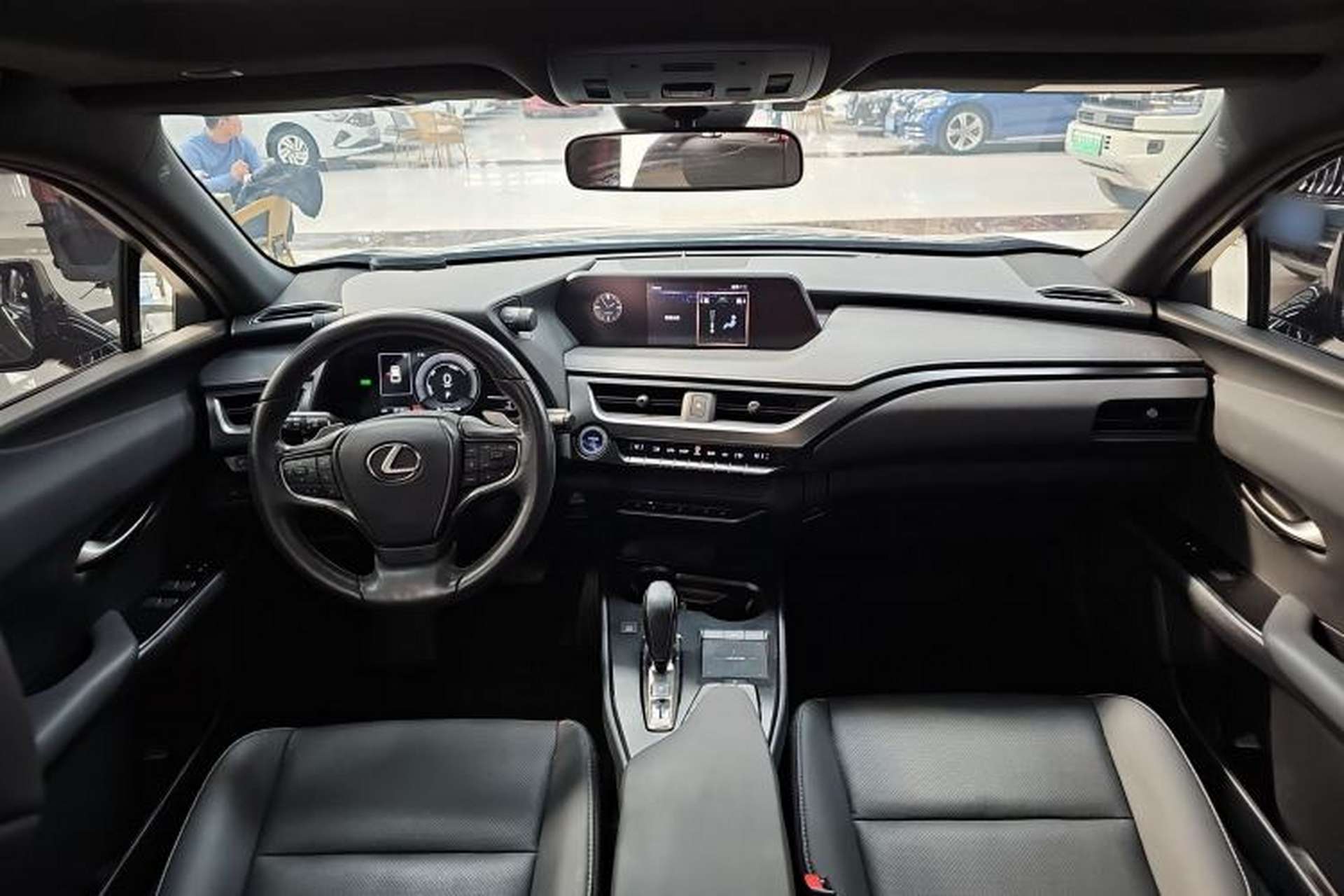 Used Lexus UX New Energy 2020 300e Pure·Joy Edition Center Console