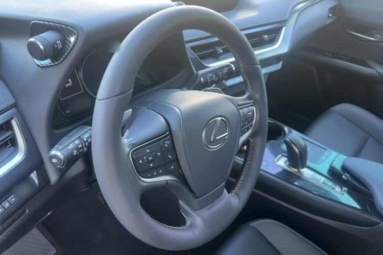 Used Lexus UX New Energy 2020 300e Pure·Joy Edition Interior 7