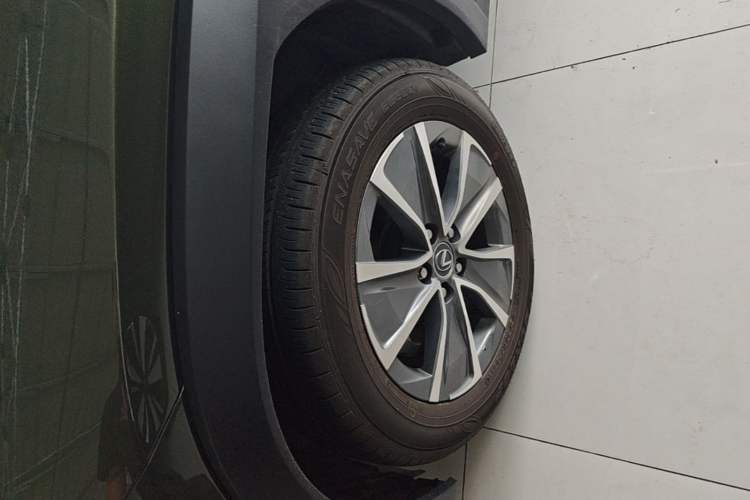 Used Lexus UX New Energy 2020 300e Pure·Joy Edition Left Front Wheel Hub