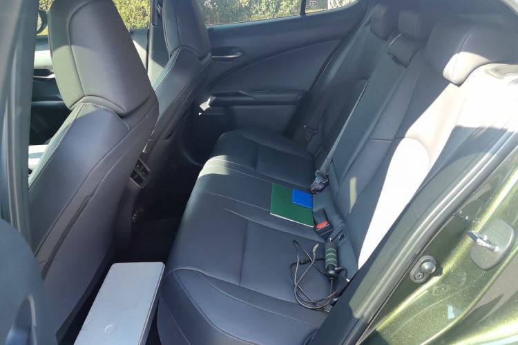 Used Lexus UX New Energy 2020 300e Pure·Joy Edition Left Rear Seat