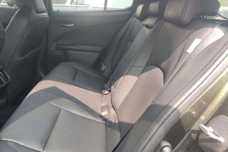 Used Lexus UX New Energy 2020 300e Pure·Enjoy Edition Left Rear Seat