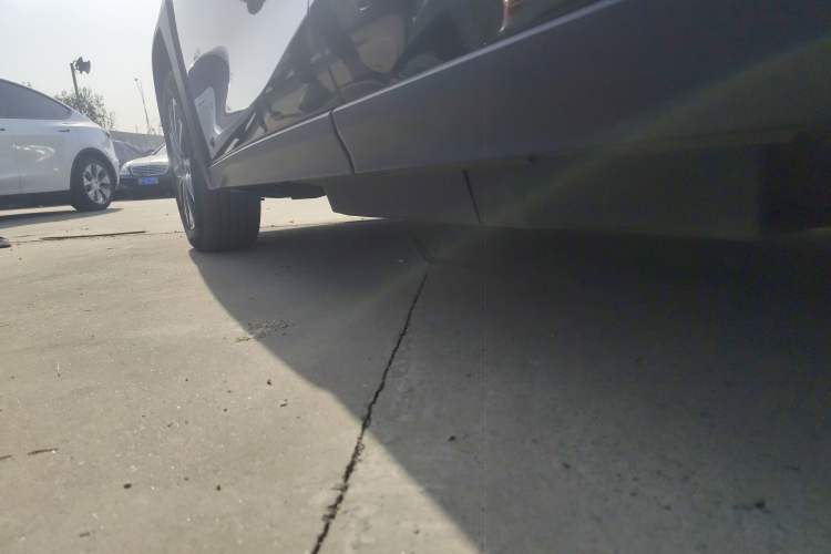 Used Lexus UX New Energy 2020 300e Pure·Joy Edition Left Side Sill
