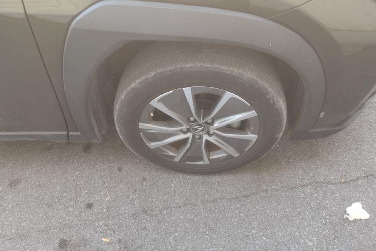 Used Lexus UX New Energy 2020 300e Pure·Joy Edition Right Front Wheel Hub