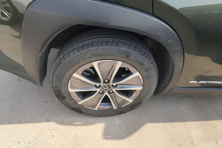 Used Lexus UX New Energy 2020 300e Pure·Joy Edition Right Rear Wheel Hub