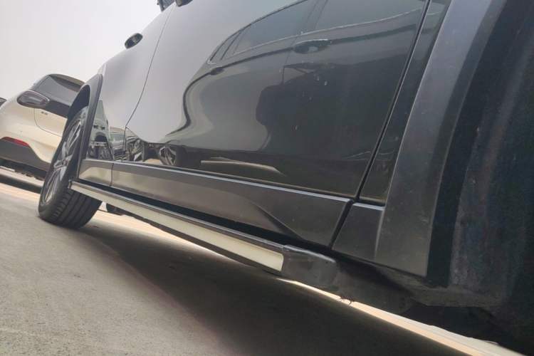 Used Lexus UX New Energy 2020 300e Pure·Enjoy Edition Right Side Sill
