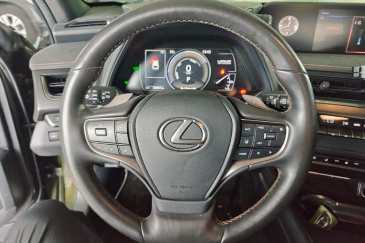 Used Lexus UX New Energy 2020 300e Pure·Joy Edition Steering Wheel