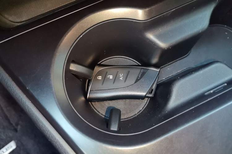 Used Lexus UX New Energy 2020 300e Pure·Joy Edition Vehicle Key