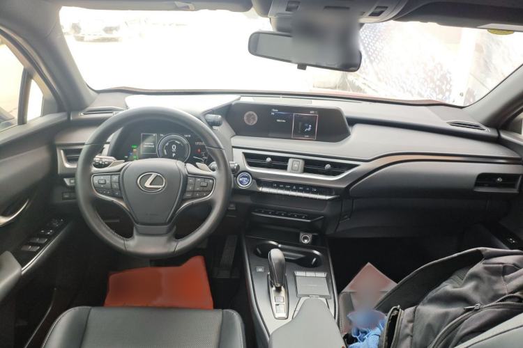 Used Lexus UX New Energy 2020 300e Pure·Joy Edition Interior 2