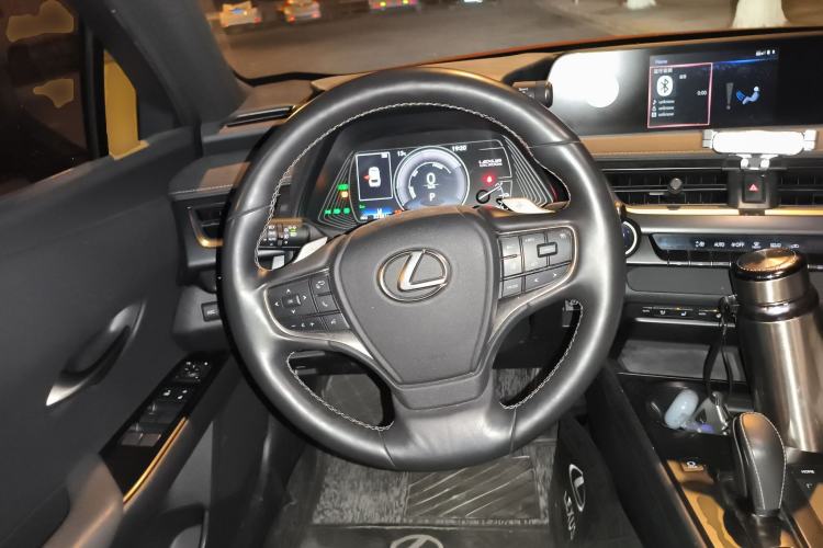 Used Lexus UX New Energy 2020 300e Pure·Joy Edition Steering Wheel