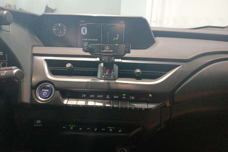 Used Lexus UX New Energy 2020 300e Pure·Joy Edition Audio And AC Panel