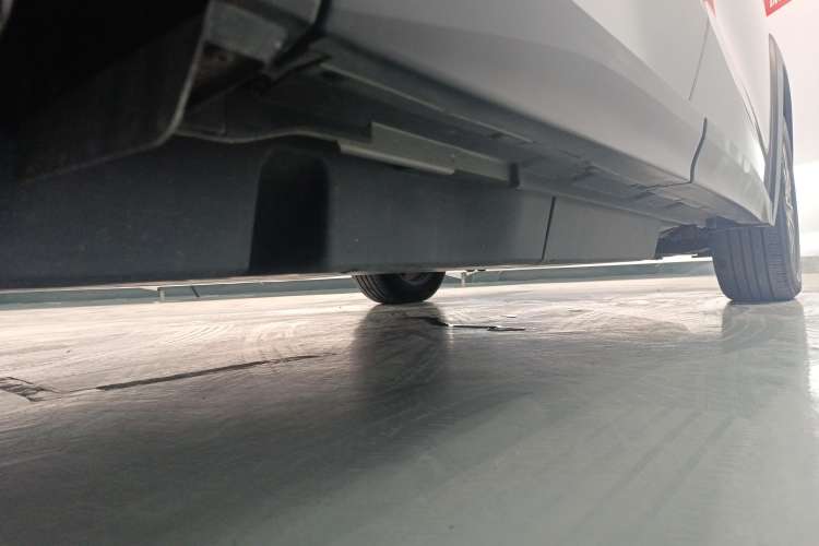 Used Lexus UX New Energy 2020 300e Pure·Joy Edition Right Side Sill