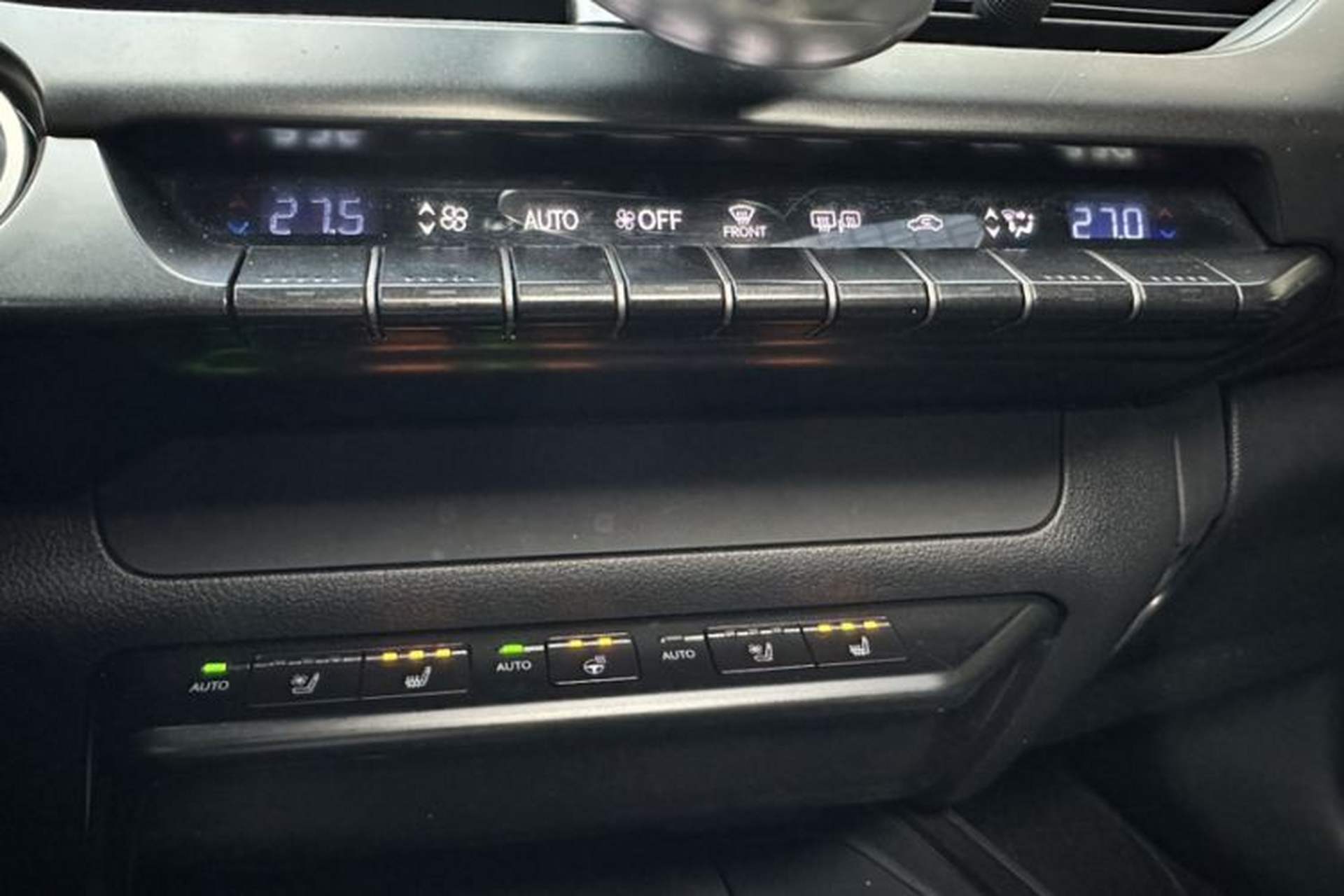Used Lexus UX New Energy 2020 300e Pure·Joy Edition Audio And AC Panel