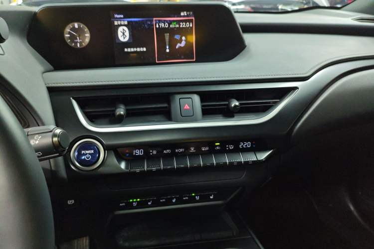 Used Lexus UX New Energy 2020 300e Pure·Joy Edition Audio And AC Panel