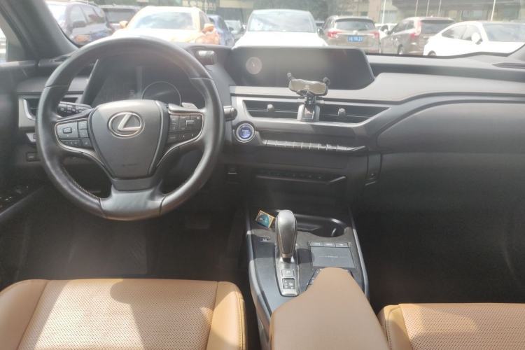 Used Lexus UX New Energy 2020 300e Pure·Joy Edition Center Console