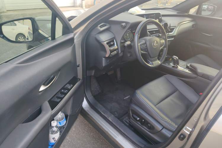Used Lexus UX New Energy 2020 300e Pure·Joy Edition Driver Seat