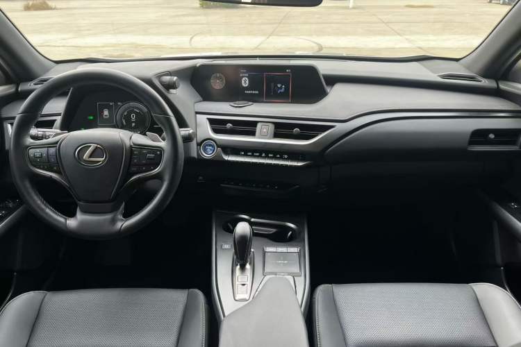 Used Lexus UX New Energy 2020 300e Pure·Joy Edition Interior 1