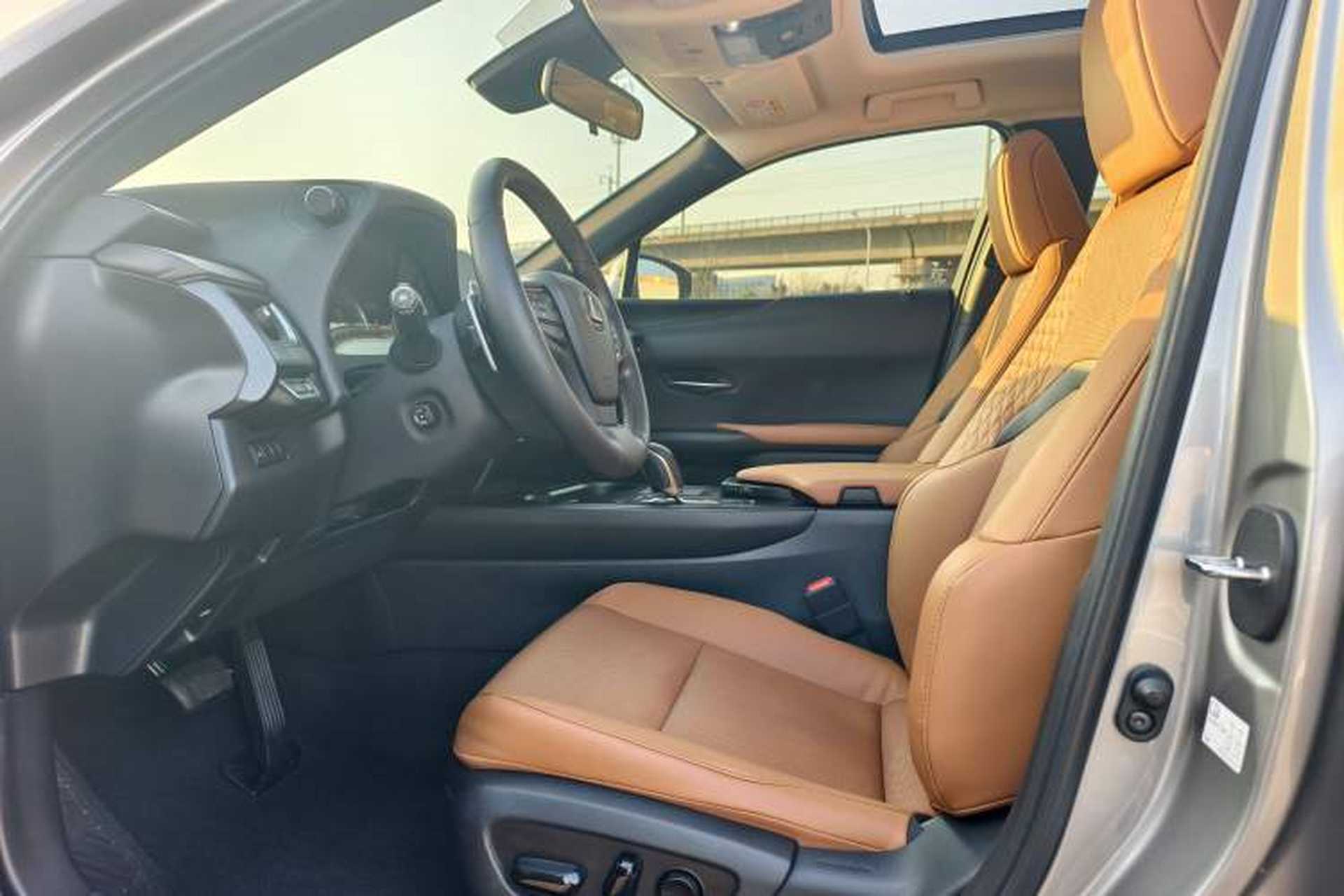 Used Lexus UX New Energy 2020 300e Pure·Joy Edition Interior 1