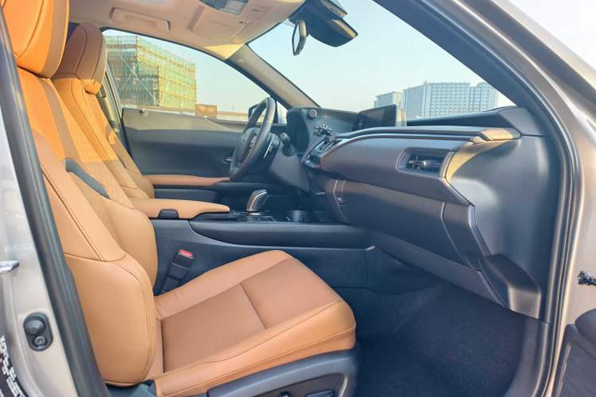Used Lexus UX New Energy 2020 300e Pure·Joy Edition Interior 12