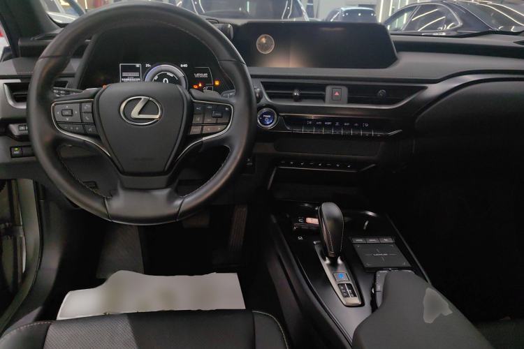 Used Lexus UX New Energy 2020 300e Pure·Joy Edition Interior 2