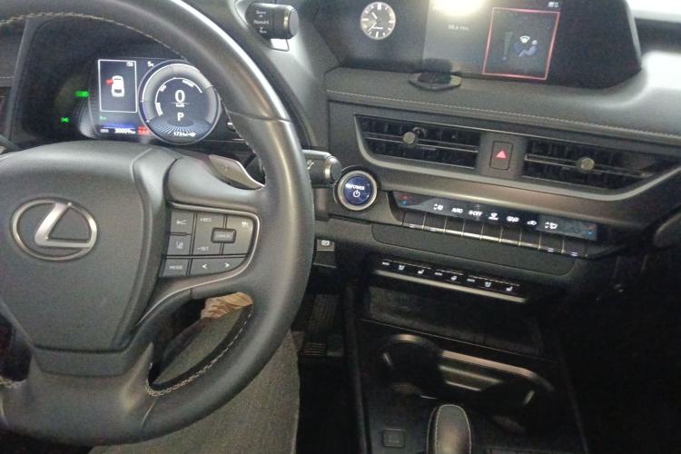 Used Lexus UX New Energy 2020 300e Pure·Joy Edition Interior 2