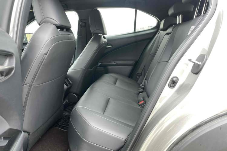 Used Lexus UX New Energy 2020 300e Pure·Enjoy Edition Interior 3