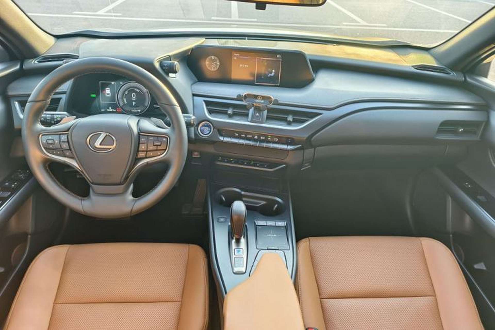 Used Lexus UX New Energy 2020 300e Pure·Joy Edition Interior 4