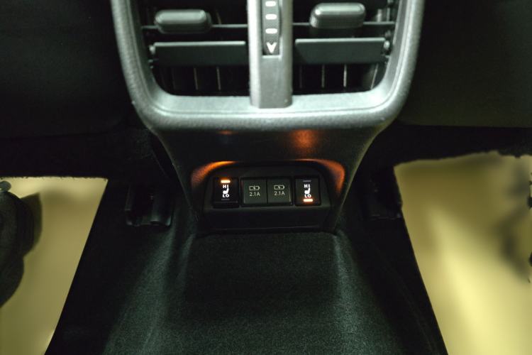 Used Lexus UX New Energy 2020 300e Pure·Joy Edition Interior 4