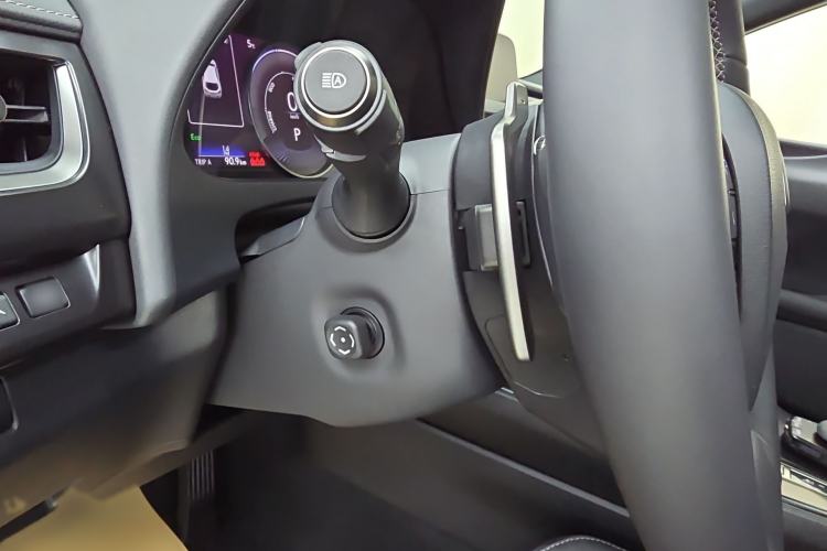 Used Lexus UX New Energy 2020 300e Pure·Joy Edition Interior 5