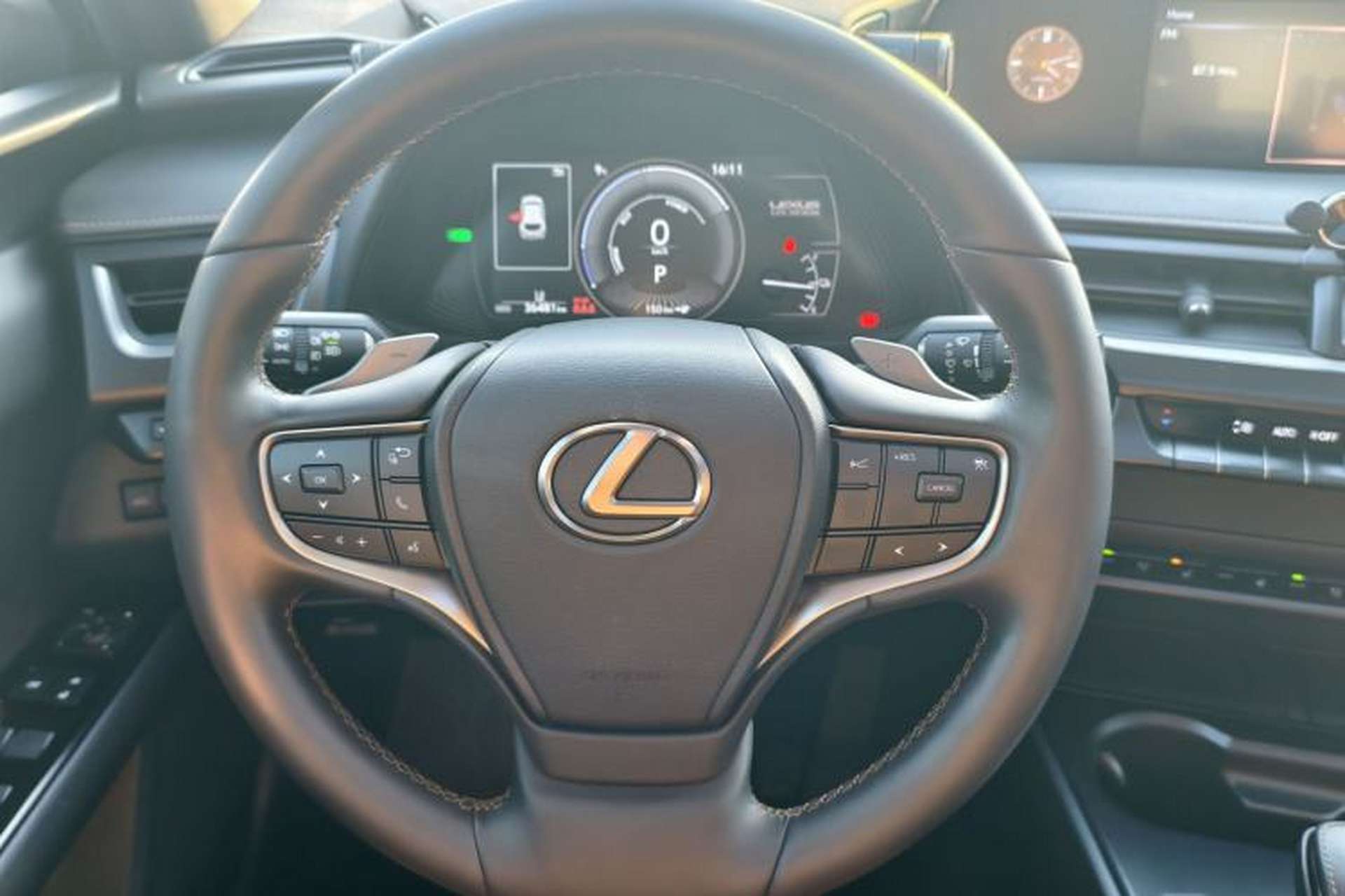 Used Lexus UX New Energy 2020 300e Pure·Joy Edition Interior 6