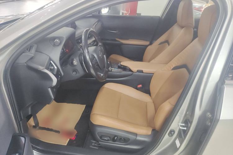Used Lexus UX New Energy 2020 300e Pure·Joy Edition Left Front Seat