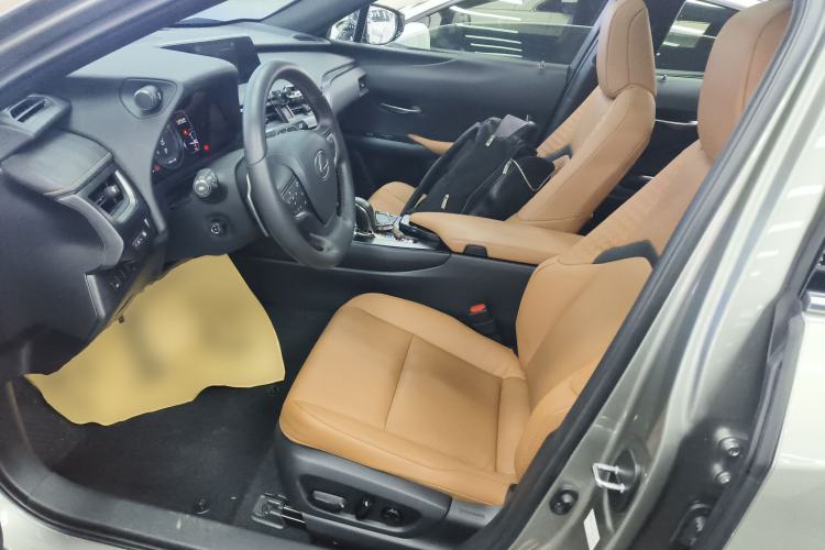 Used Lexus UX New Energy 2020 300e Pure·Joy Edition Left Front Seat