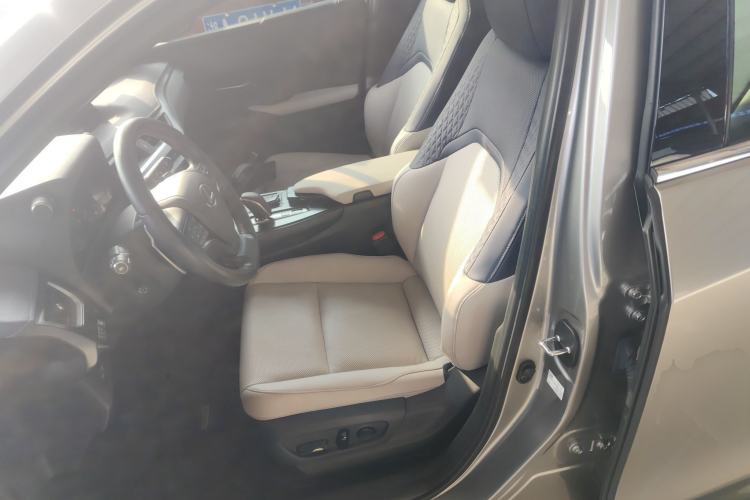 Used Lexus UX New Energy 2020 300e Pure·Enjoy Edition Left Front Seat