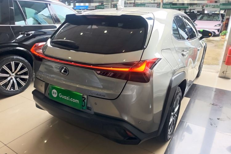 Used Lexus UX New Energy 2020 300e Pure·Joy Edition Rear Right 45 Deg